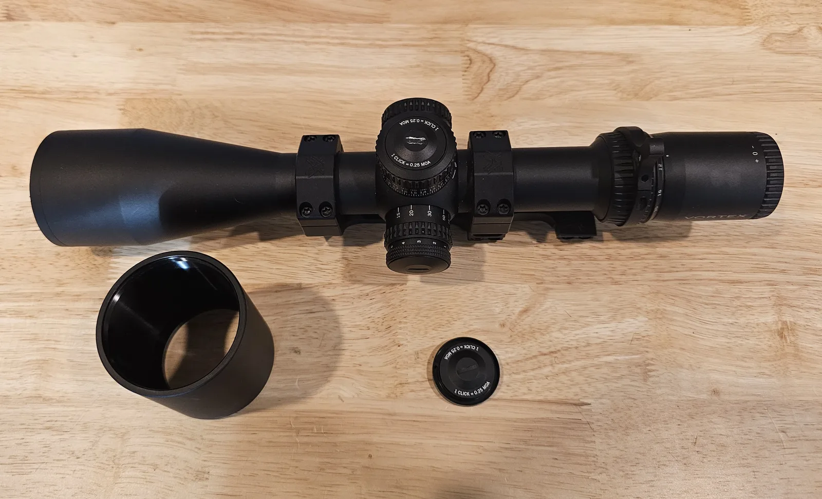 Vortex Strike Eagle 5-25 MOA w/ Vortex Cantilever Mount